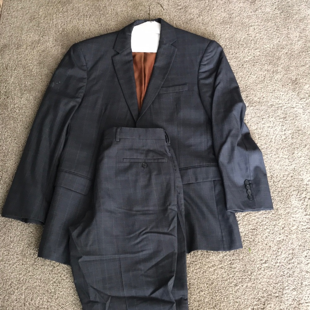 Jos a bank full suit blue with plaid